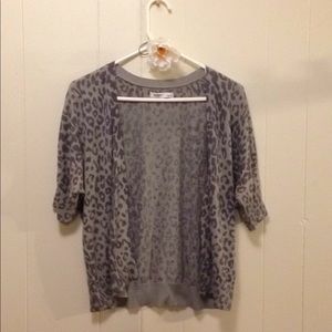 Old Navy Leopard print cardigan. Size Medium.